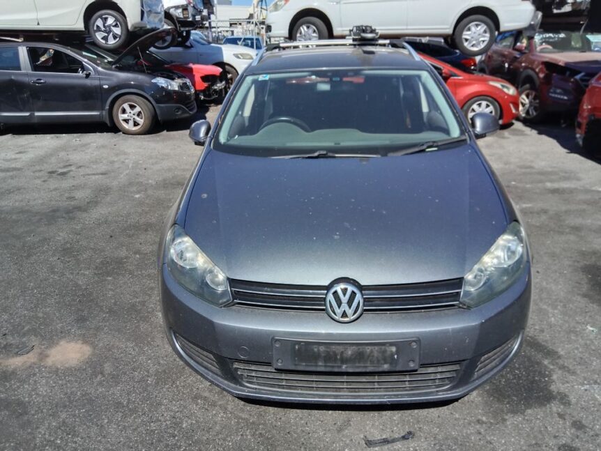 Volkswagen golf mark 6 2010 Grey Wrecking