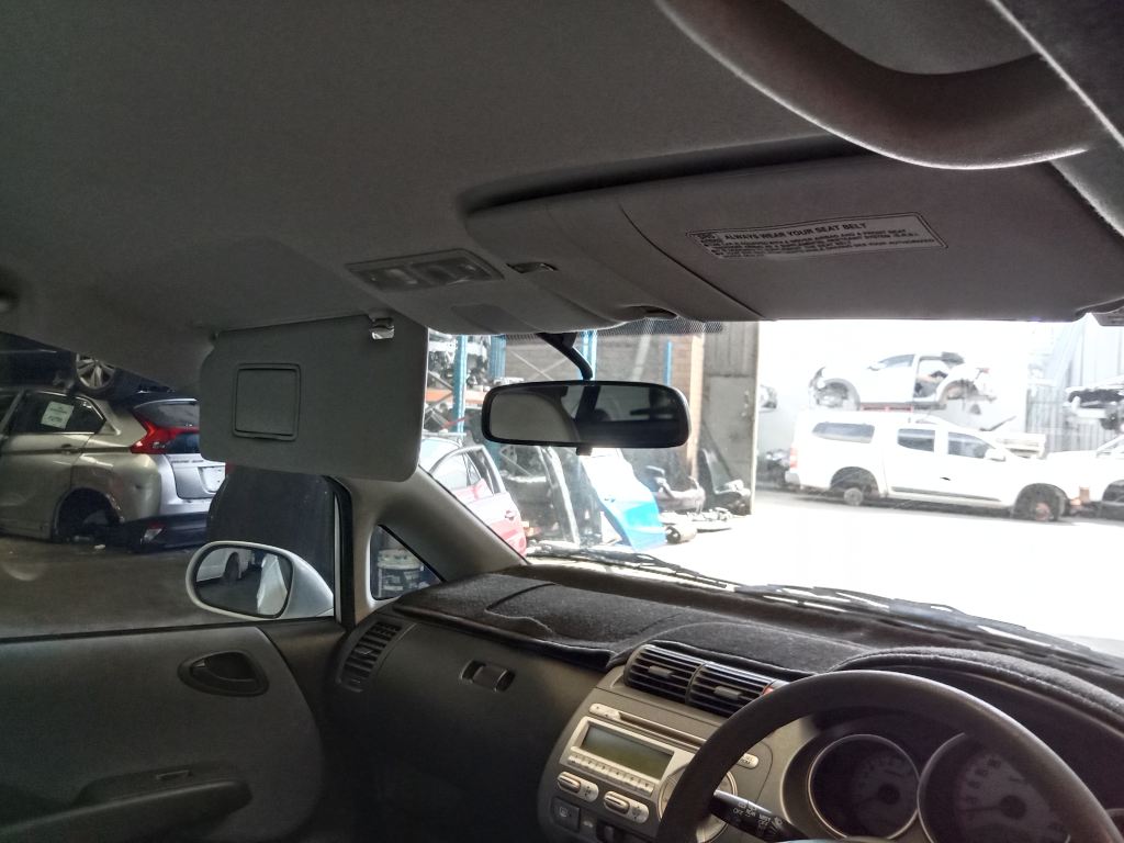 Honda jazz 2005 White Wrecking