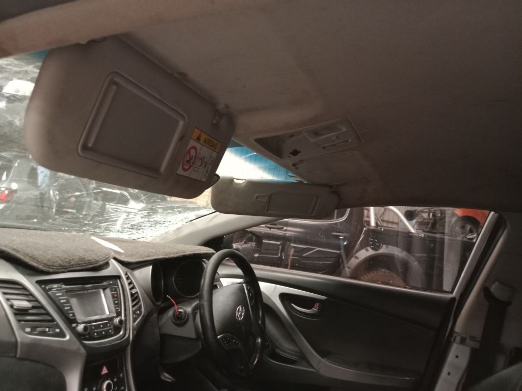 Hyundai Elantra 2015 White Wrecking