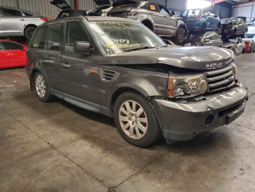 Land Rover Range Rover sport 2006 Grey Wrecking