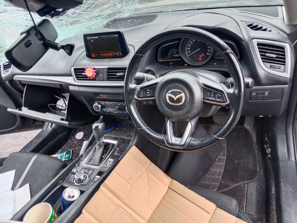 Mazda 3 2017 Grey Wrecking