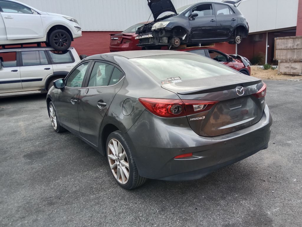 Mazda 3 2017 Grey Wrecking