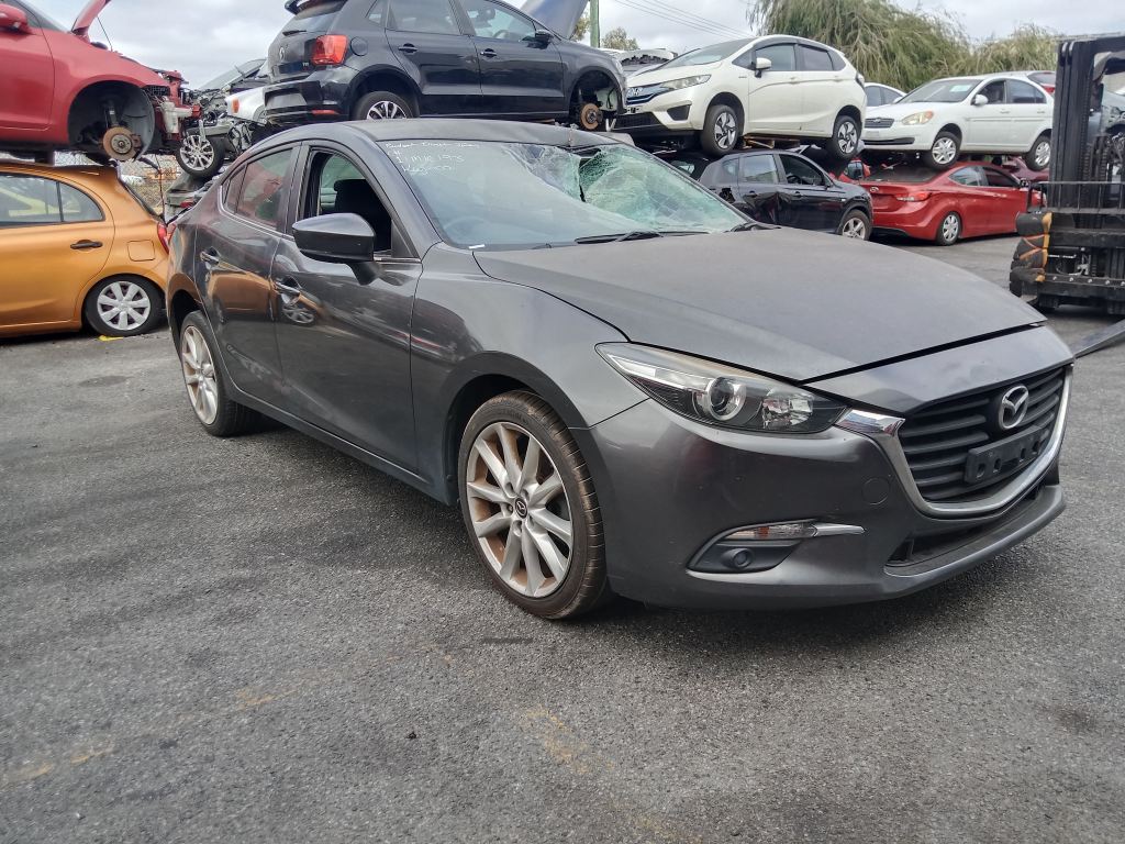 Mazda 3 2017 Grey Wrecking