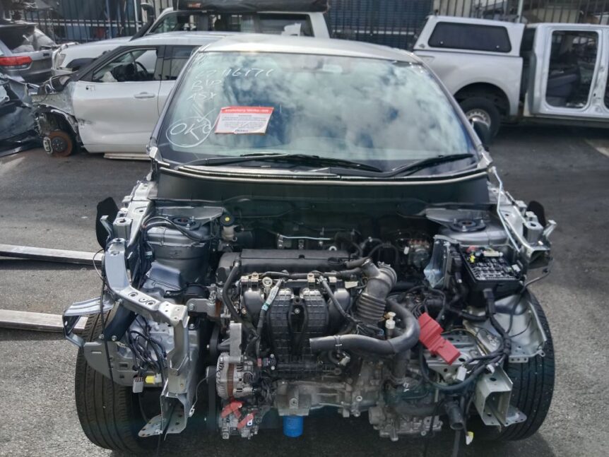 mitsubishi ASX 2024 grey wrecking