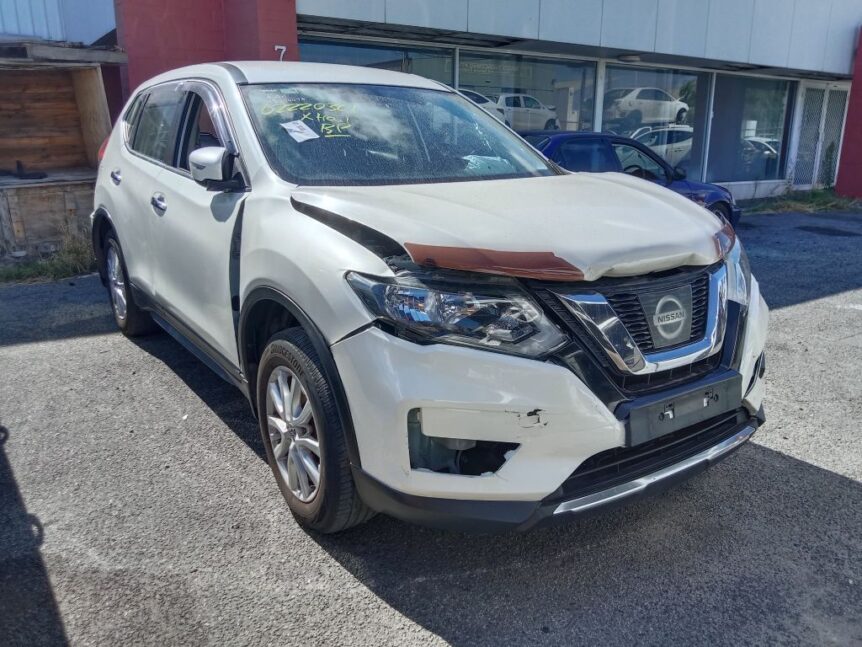 nissan x-trail 2019 white wrecking