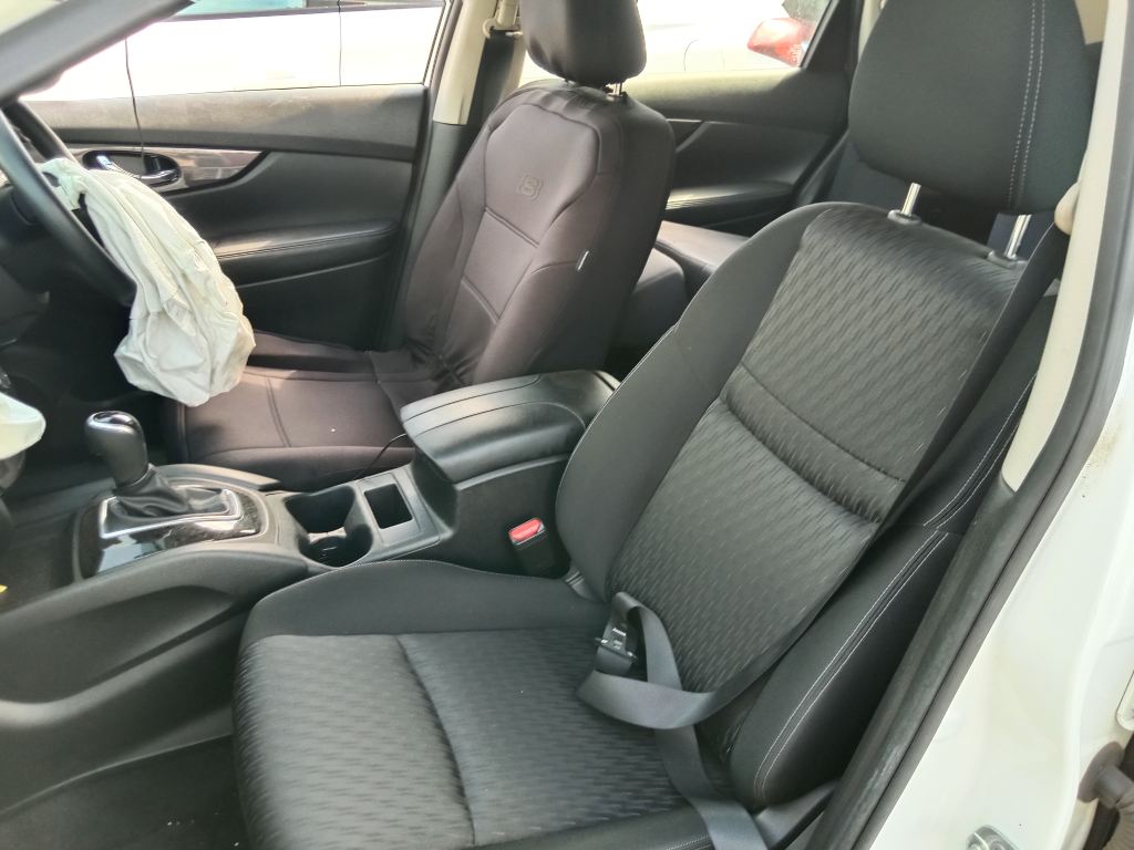 nissan x-trail 2019 white wrecking