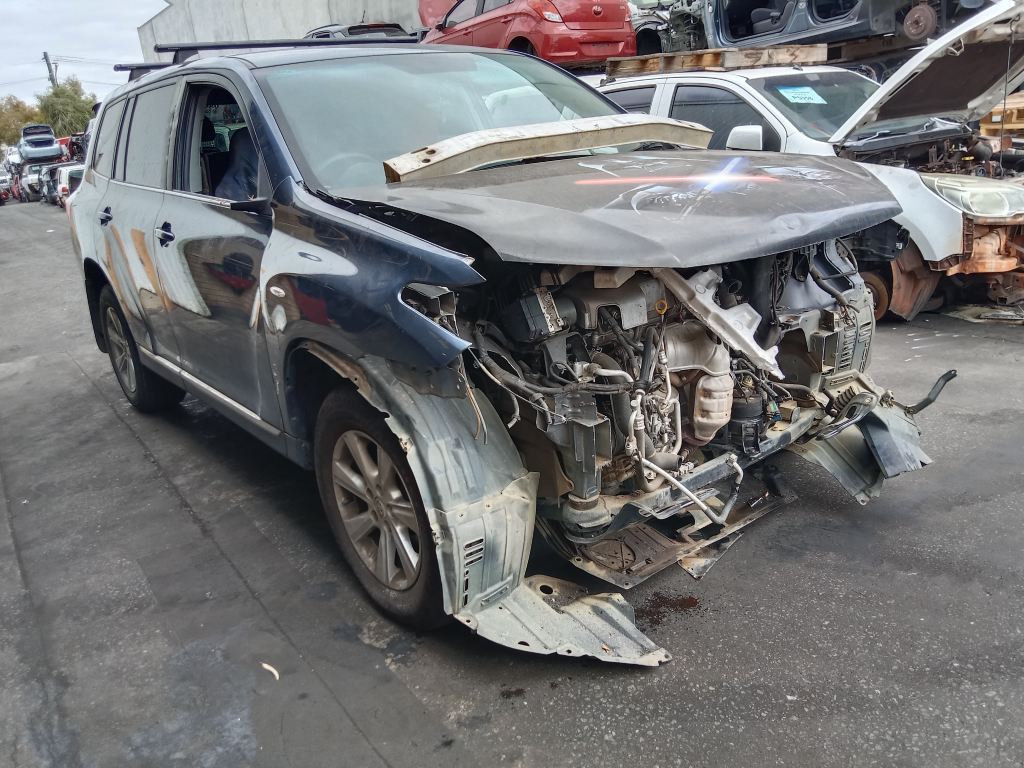 Toyota Kluger 2012 Grey Wrecking