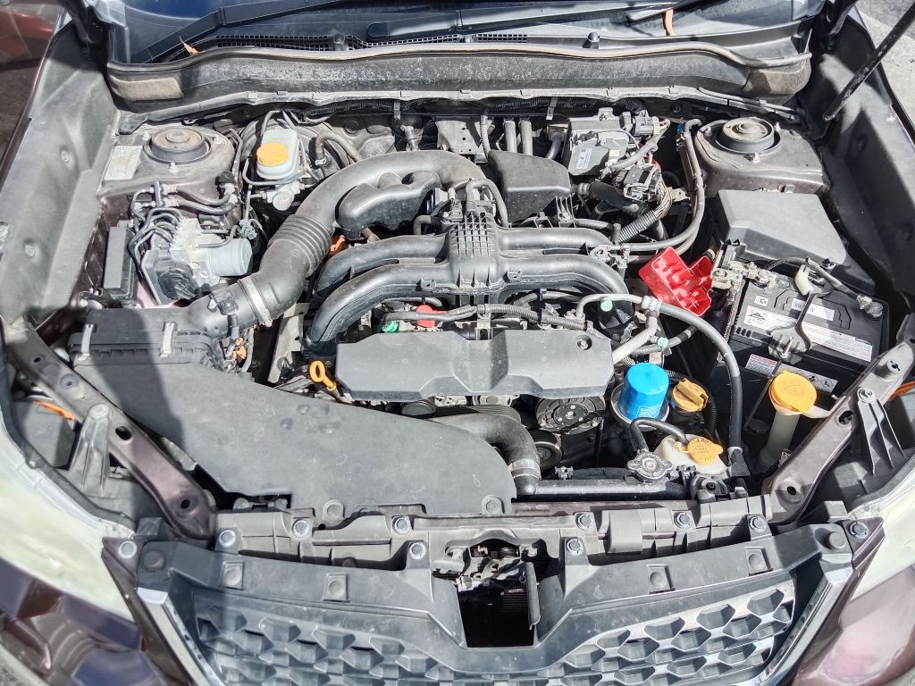 subaru forester 2013 maroon wrecking