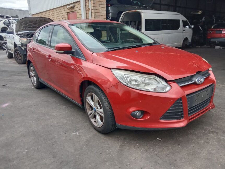Ford Focus 2012 Red Wrecking