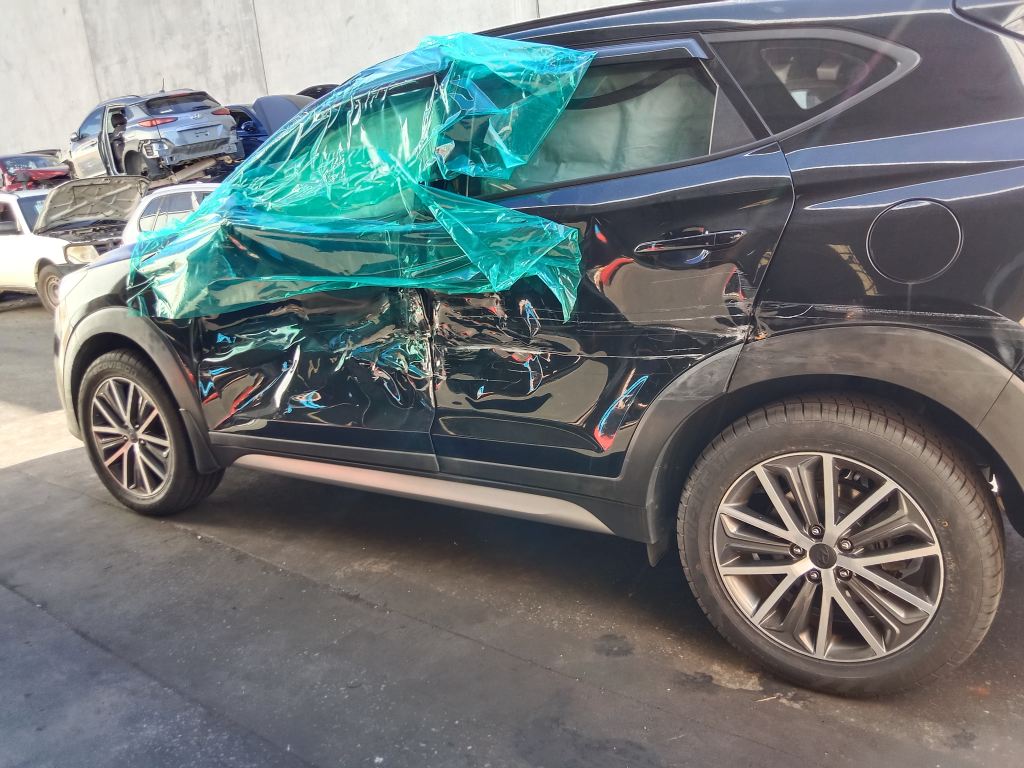 Hyundai Tucson 2016 Black Wrecking