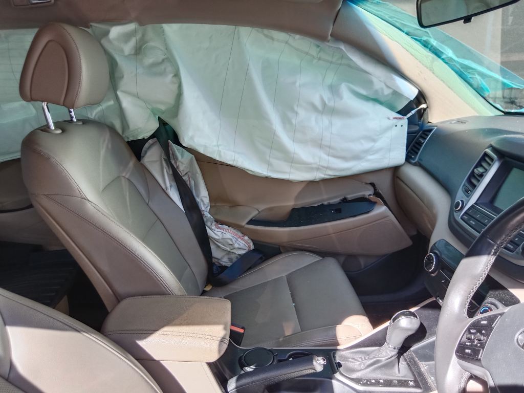 Hyundai Tucson 2016 Black Wrecking