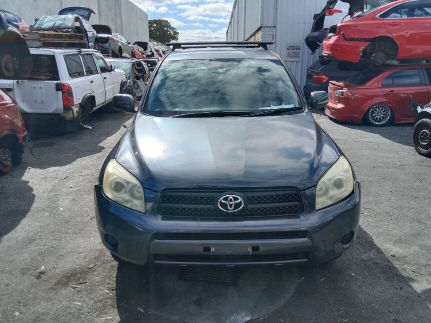 Toyota RAV4 2007 Grey Wrecking