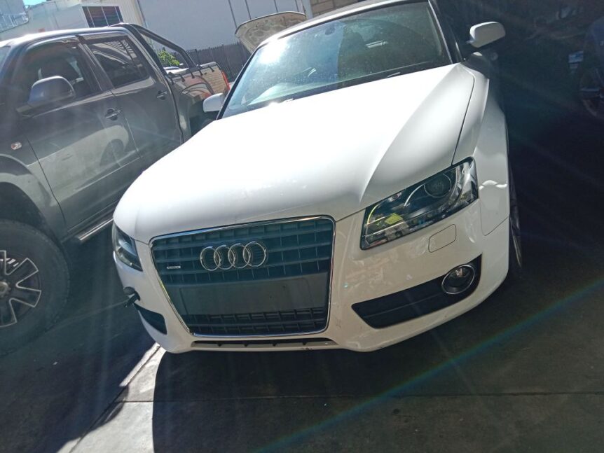 Audi A5 2010 White Wrecking