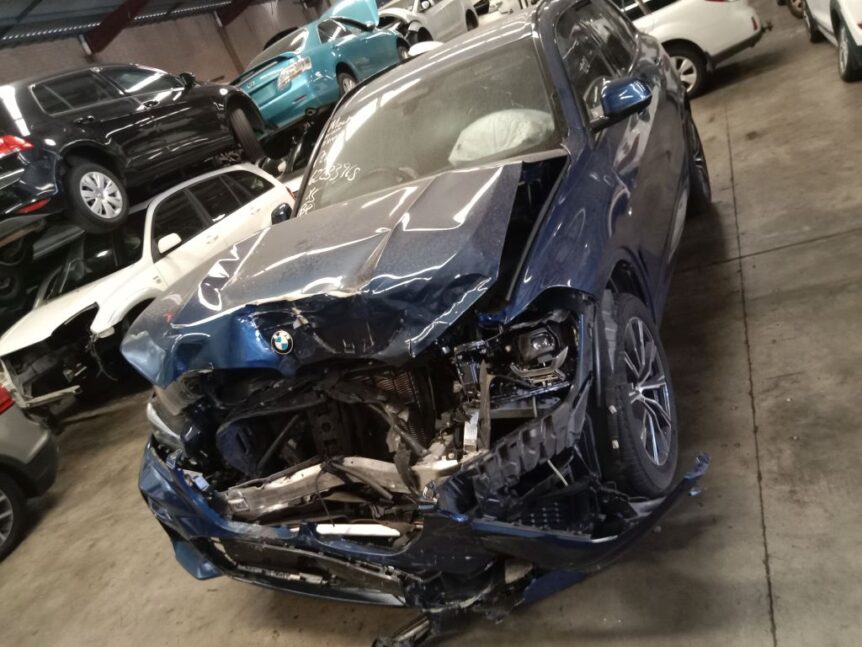 BMW X5 2022 Blue Wrecking