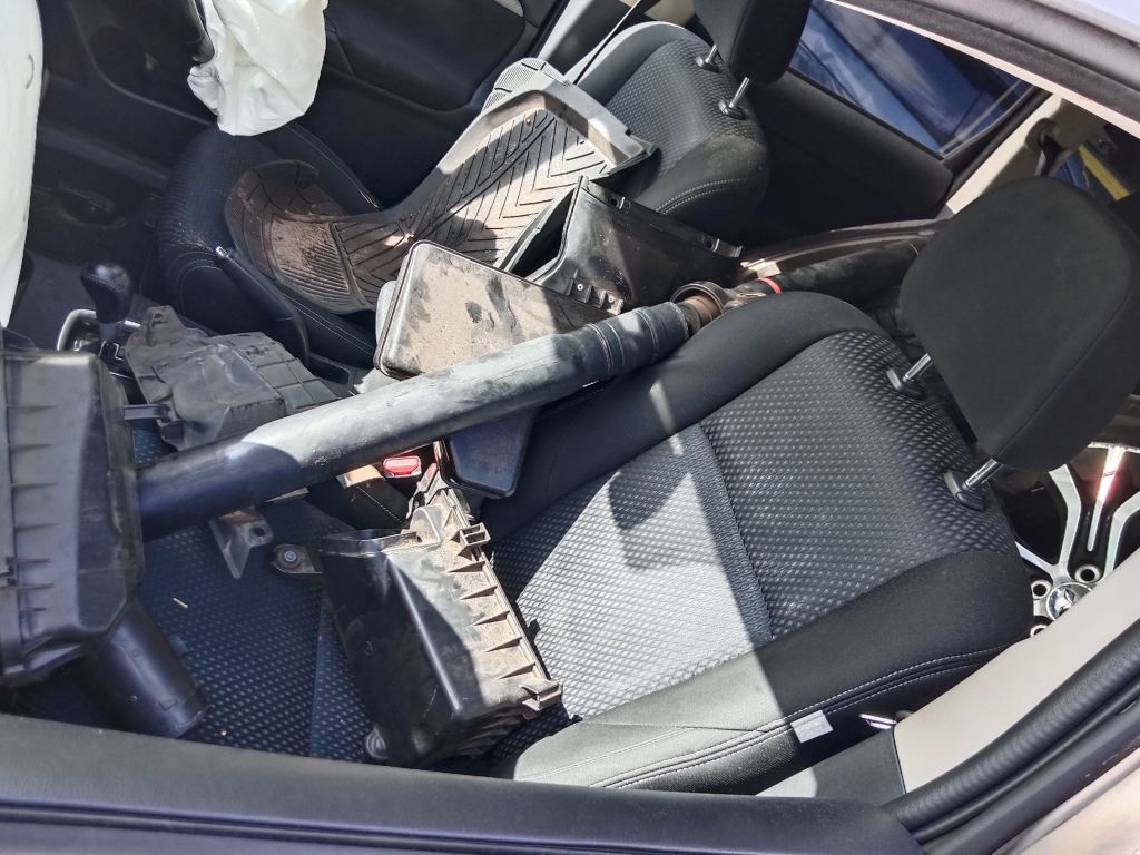 Mitsubishi outlander 2016 Grey Wrecking