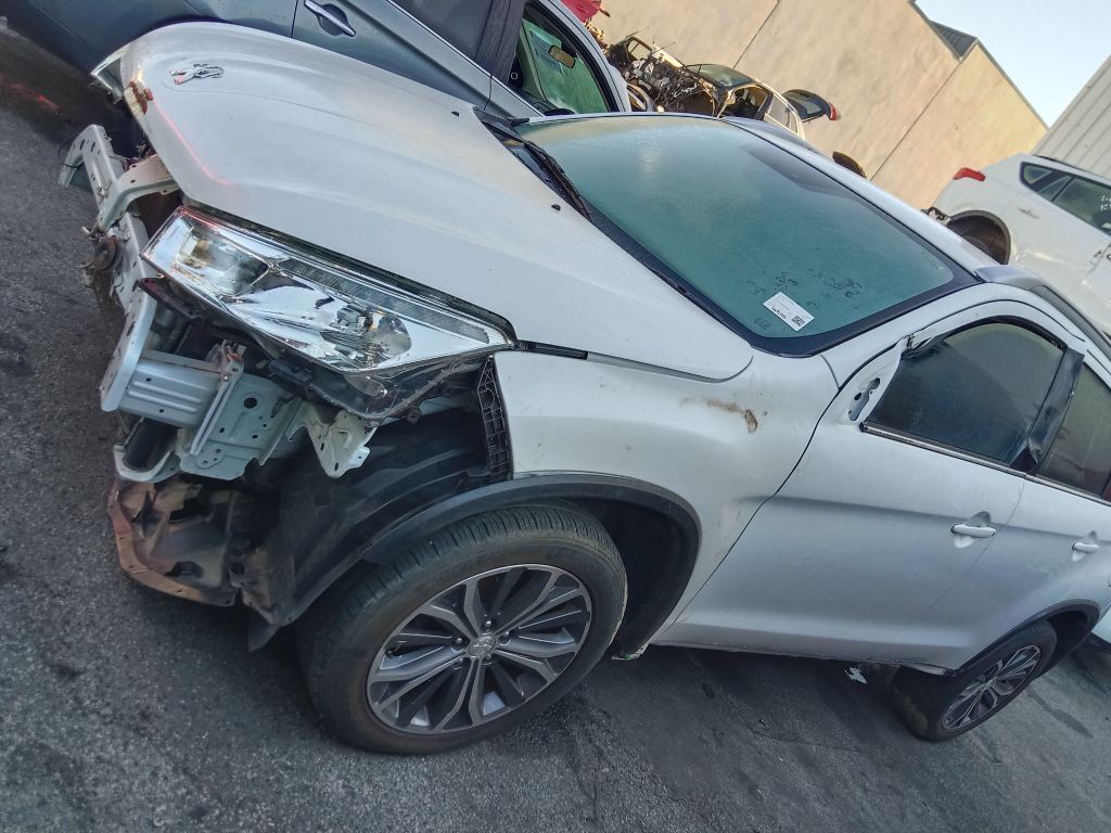 Peugeot 4008 2014 White Wrecking