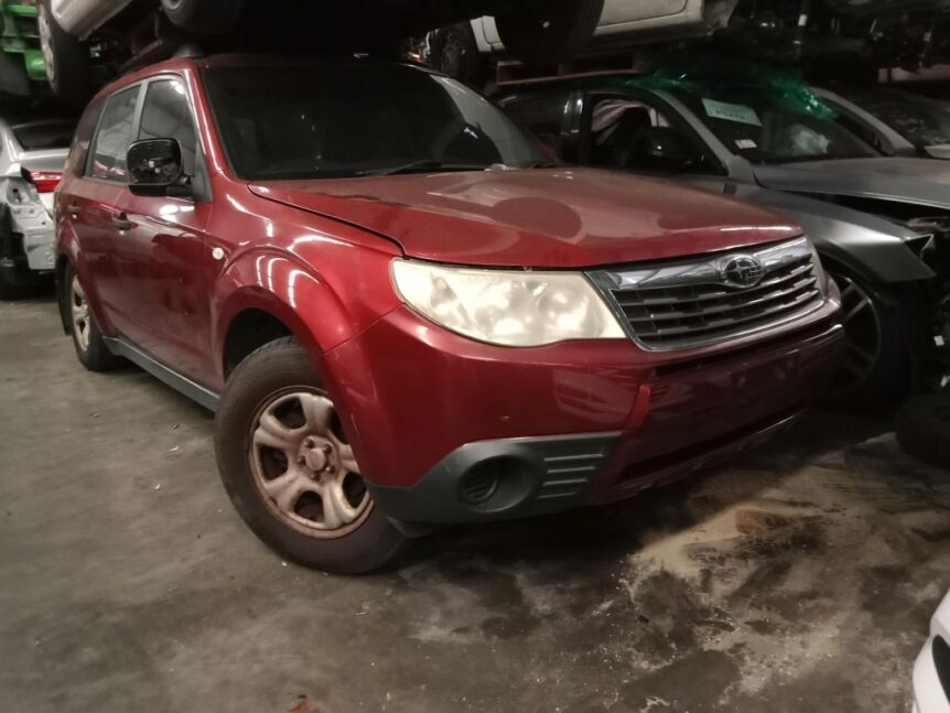 Subaru Forester 2009 Red Wrecking