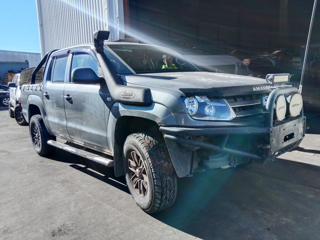 Volkswagen Amarok 2011 Grey Wrecking