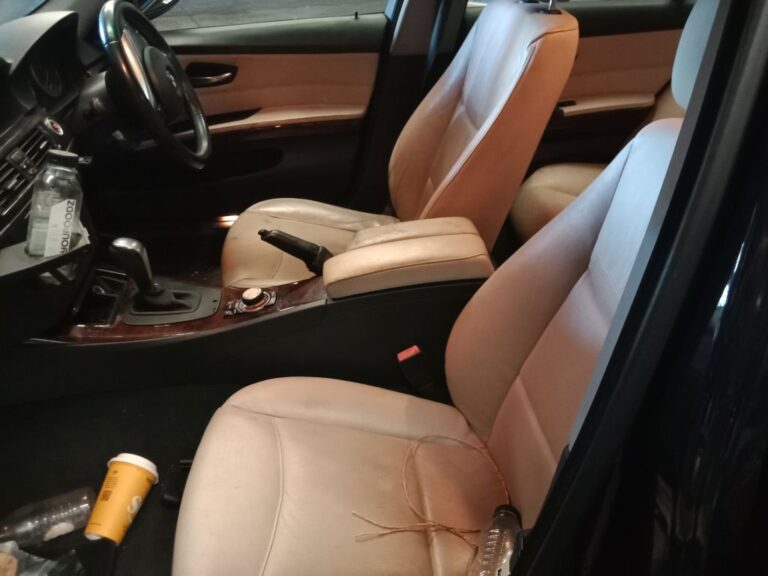 BMW 3 series 2009 Blue Wrecking