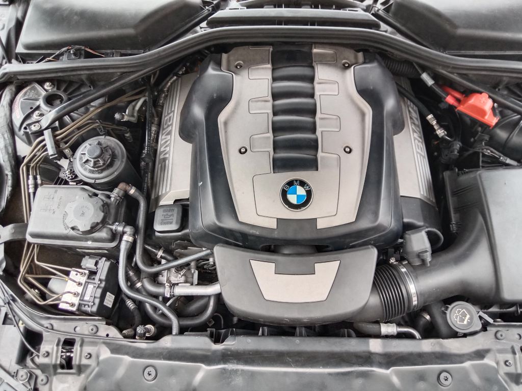 BMW E60 5 SERIES 2006 Dark blue Wrecking