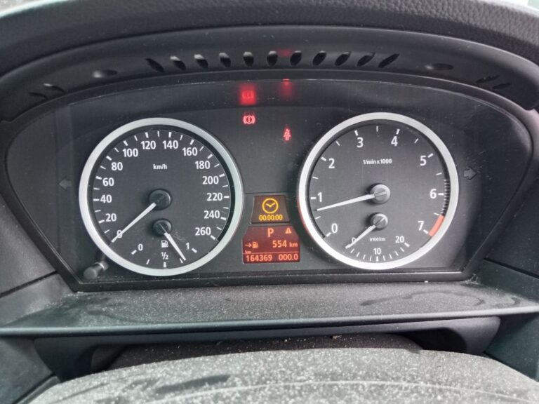 BMW E60 5 SERIES 2006 Dark blue Wrecking
