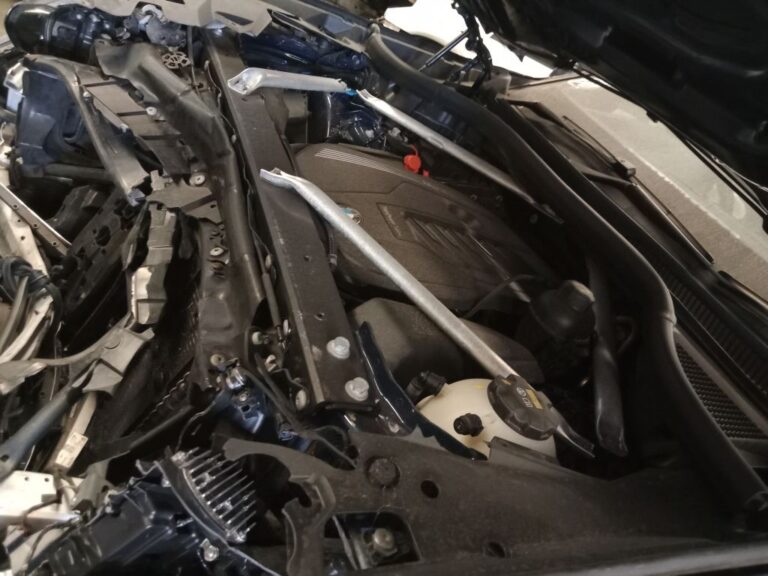 BMW X5 2022 Blue Wrecking