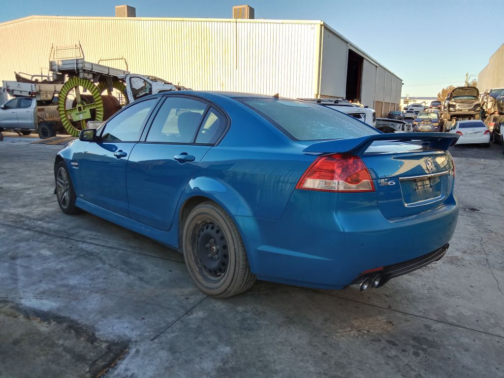 Holden Commodore SV6 2011 Blue Wrecking