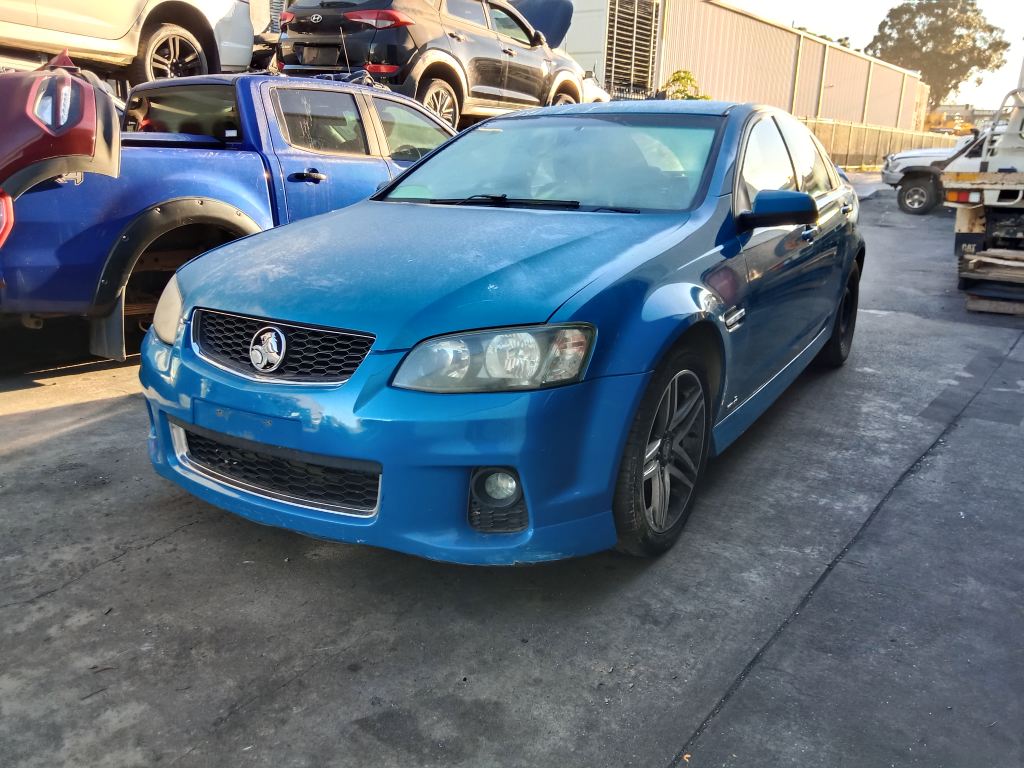Holden Commodore SV6 2011 Blue Wrecking