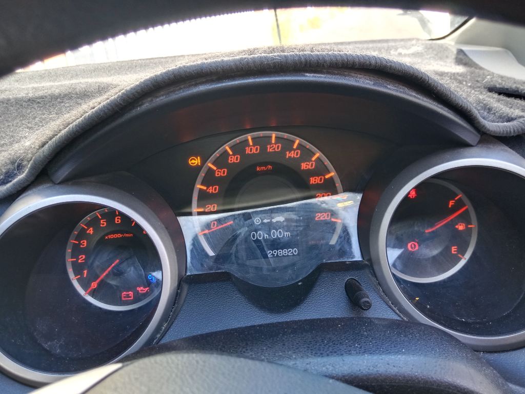 Honda jazz 2011 White Wrecking