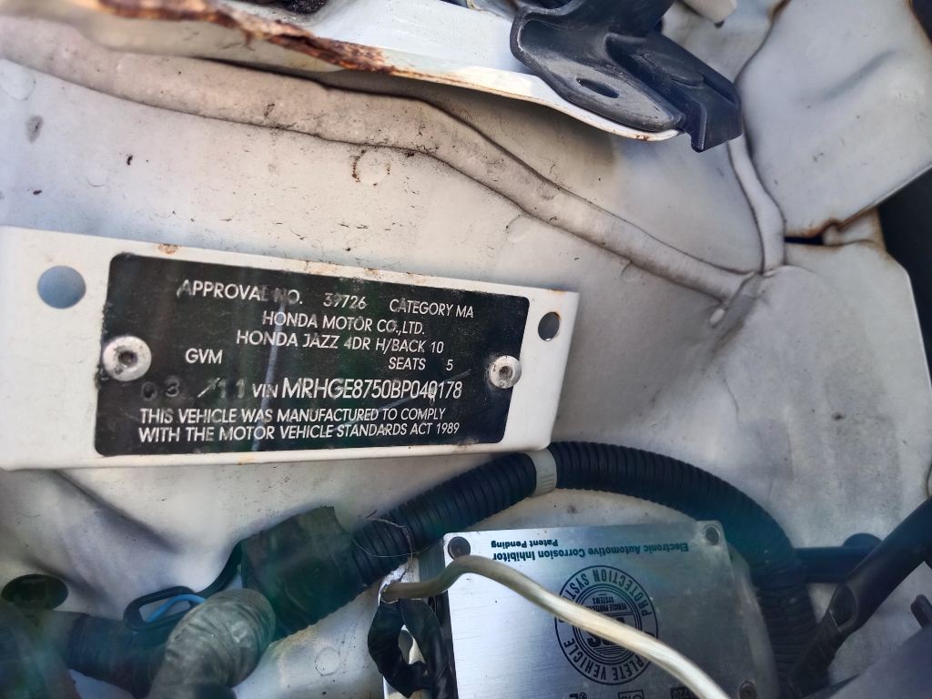 Honda jazz 2011 White Wrecking