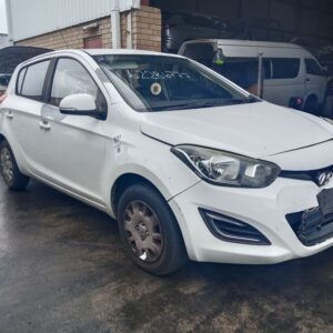 Hyundai i20 2012 White Wrecking