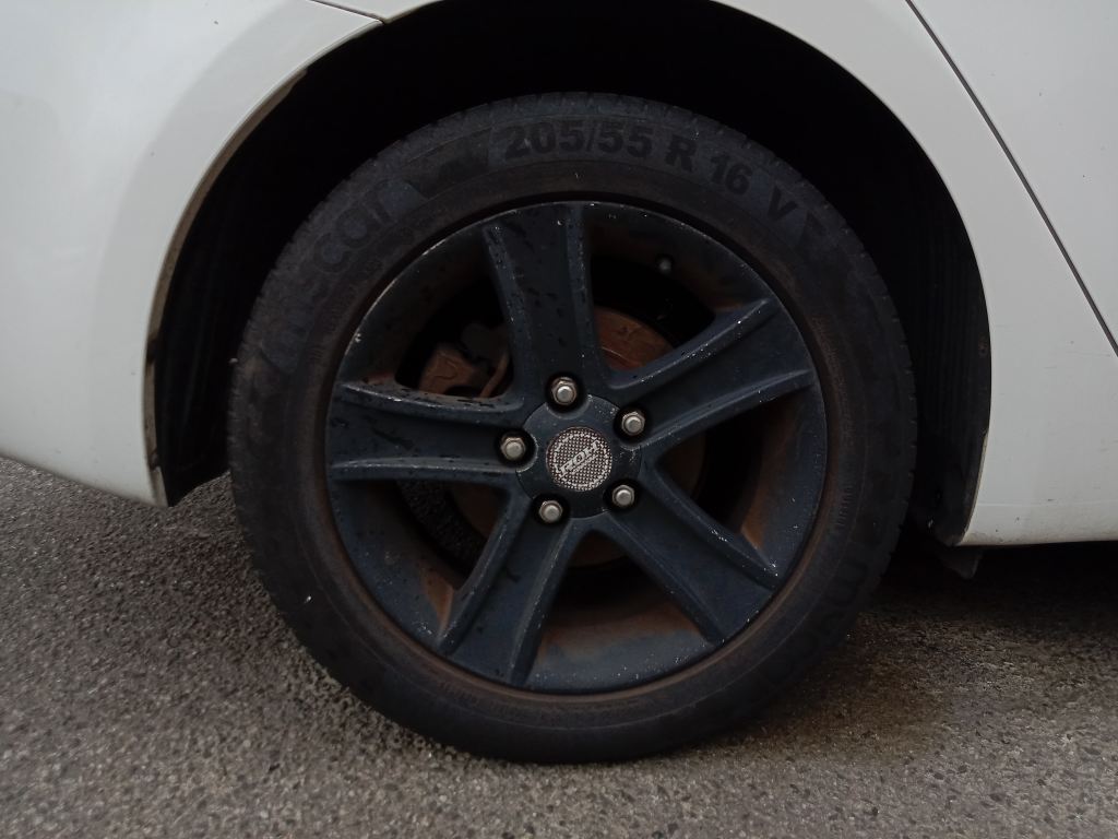 Kia Cerato 2014 White Wrecking