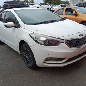 Kia Cerato 2014 White Wrecking