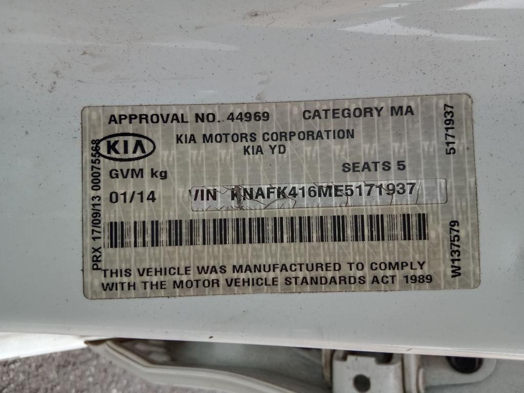 Kia Cerato 2014 White Wrecking