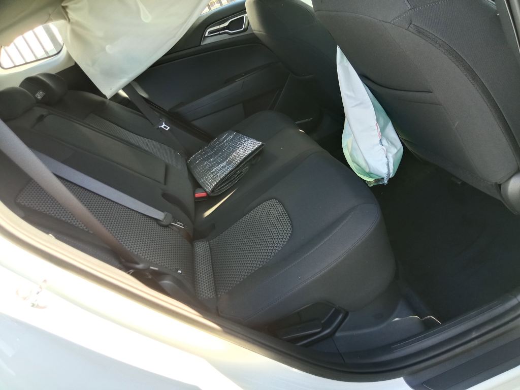Kia Sportage hybrid 2025 White Wrecking