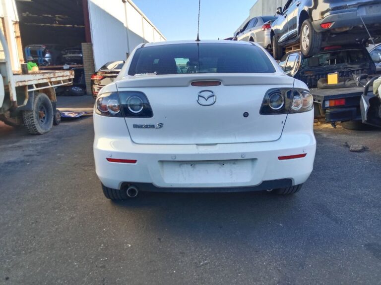 Mazda 3 2006 White Wrecking