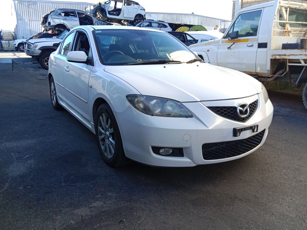 Mazda 3 2006 White Wrecking