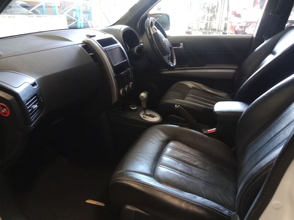 Nissan X-Trail 2011 White Wrecking
