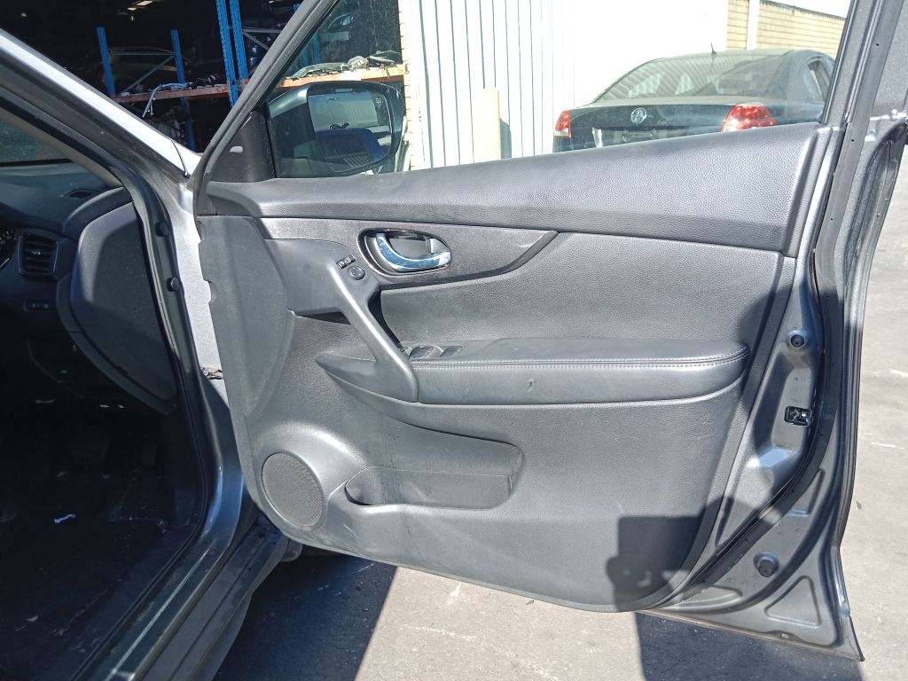 Nissan X-Trail 2018 Grey Wrecking