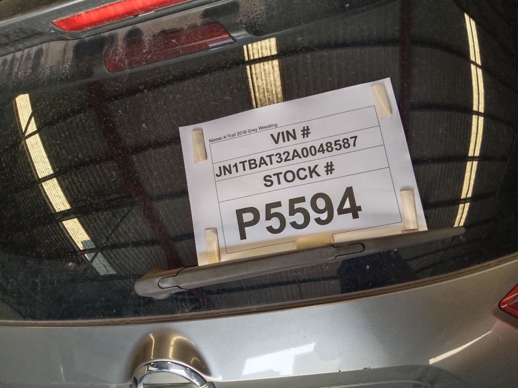 Nissan X-Trail 2018 Grey Wrecking