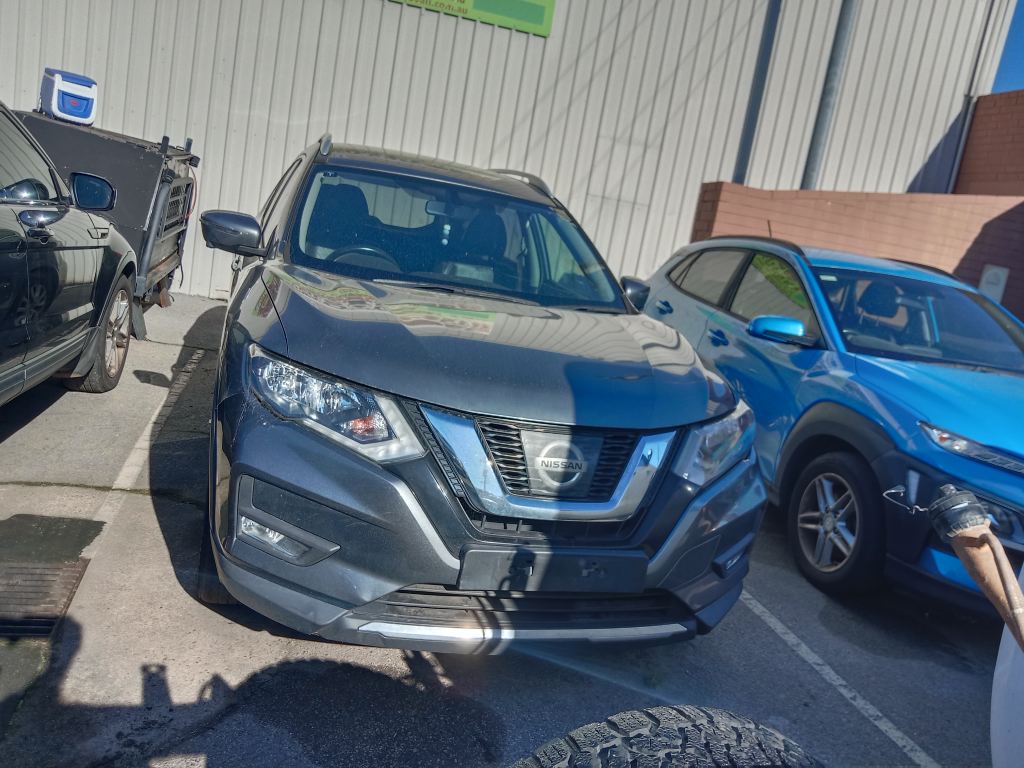 Nissan X-Trail 2018 Grey Wrecking