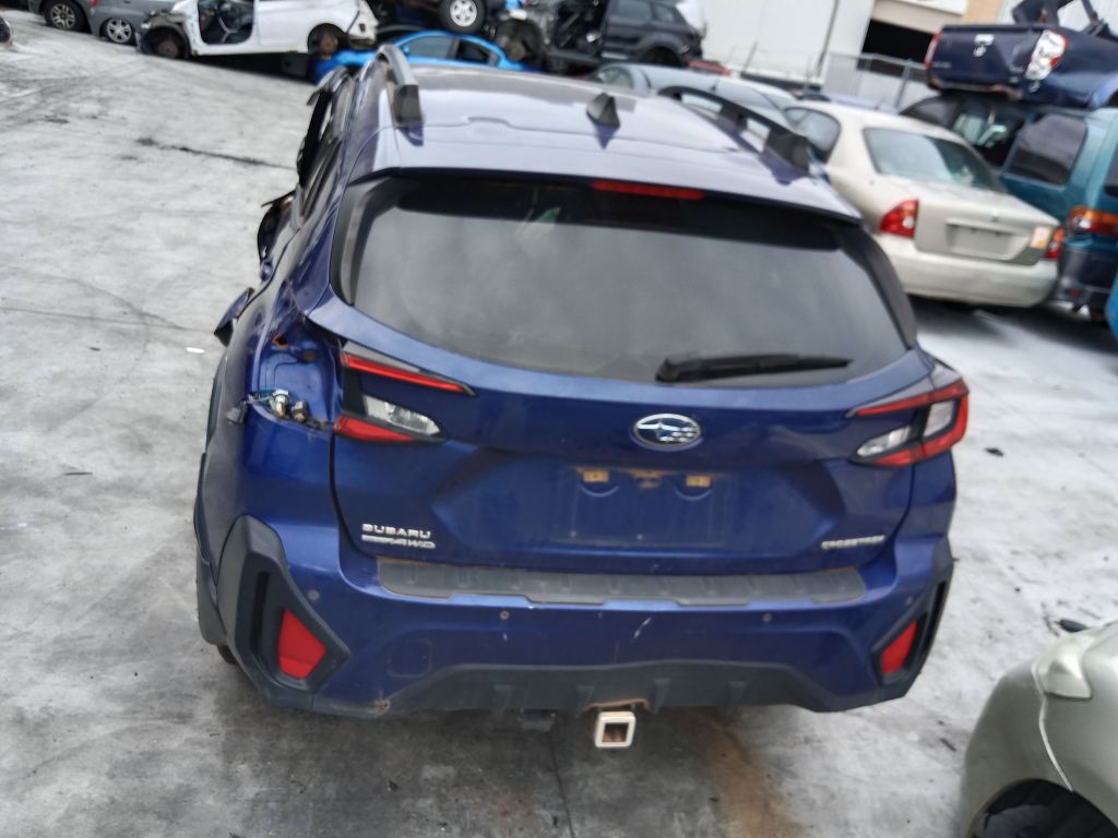 Subaru crosstrek 2023 Blue Wrecking