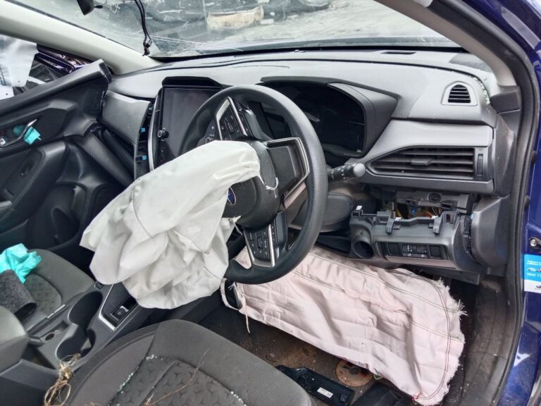 Subaru crosstrek 2023 Blue Wrecking
