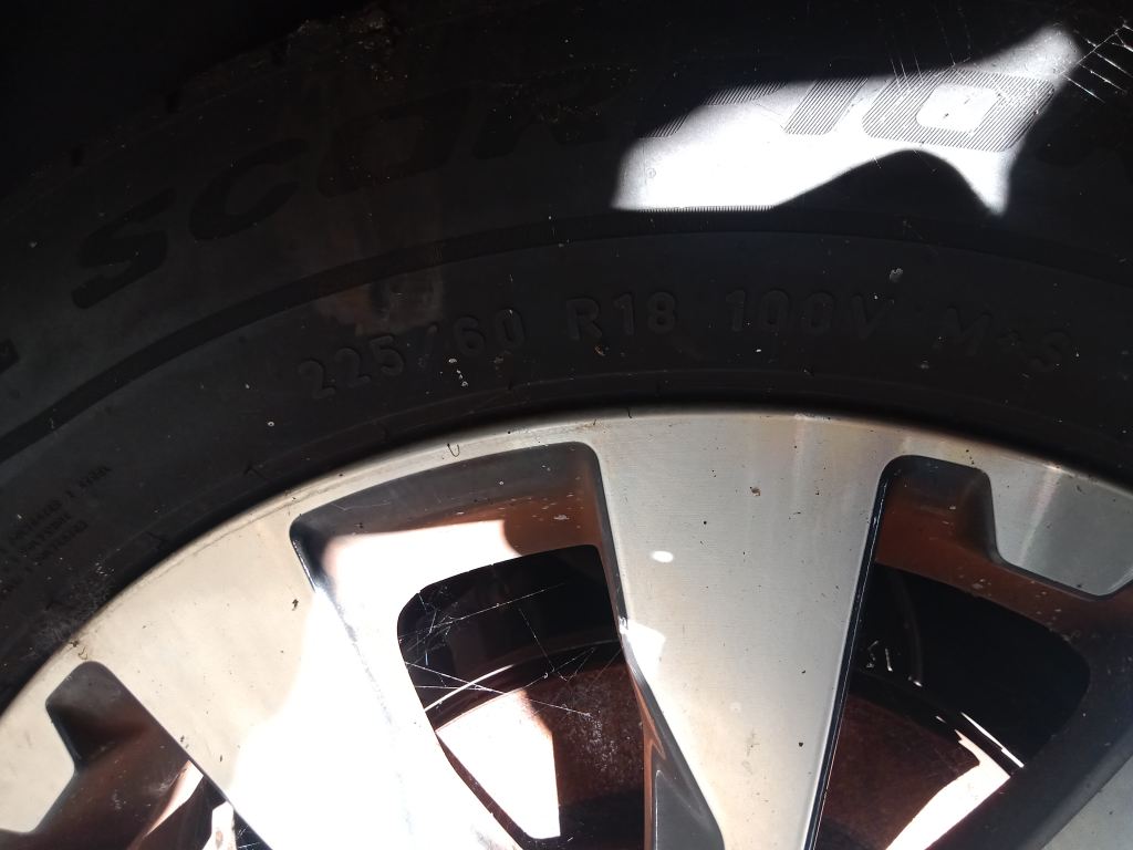 Subaru outback 2016 Grey Wrecking