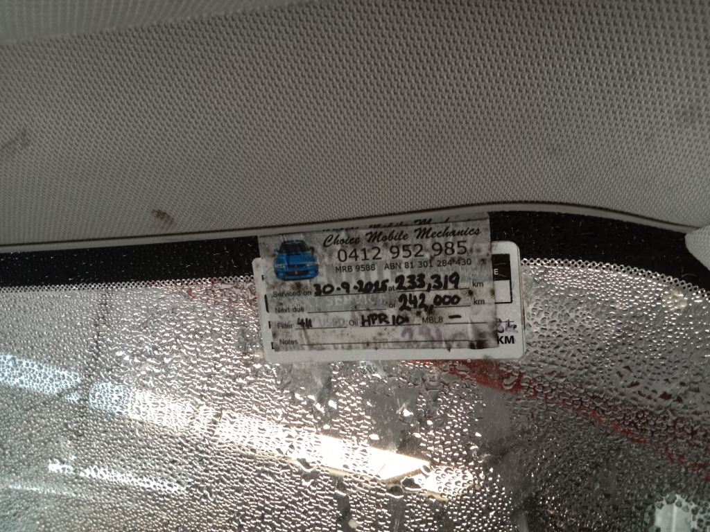 Subaru outback 2016 Grey Wrecking