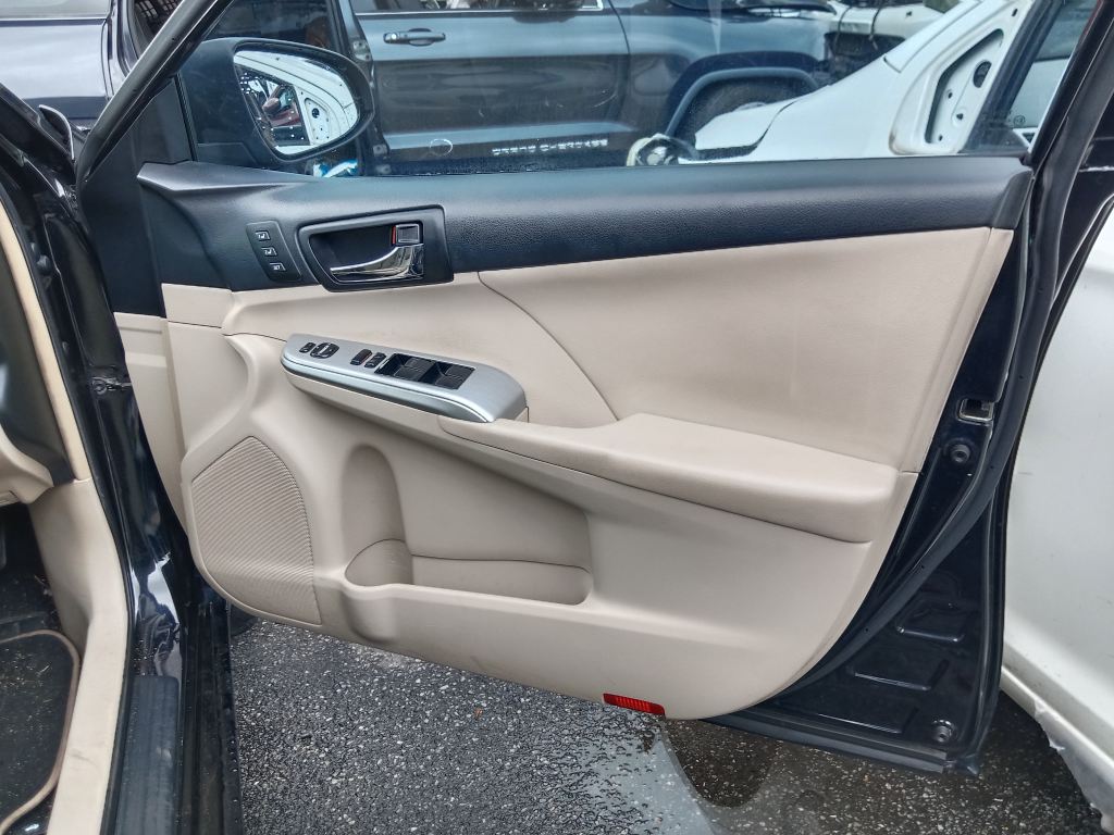 Toyota Camry Hybrid 2014 Black Wrecking