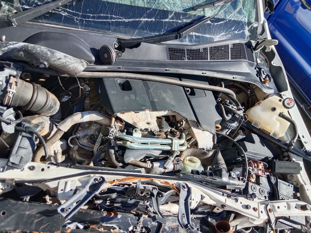 Toyota Hilux 2024 White Wrecking