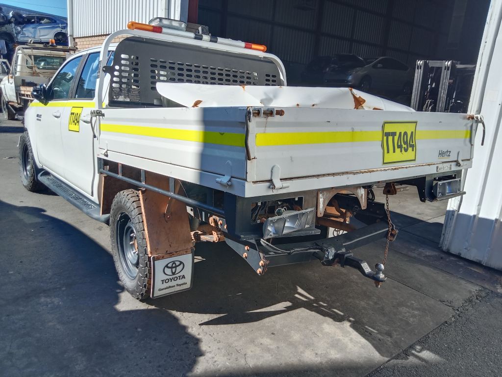 Toyota Hilux 2024 White Wrecking