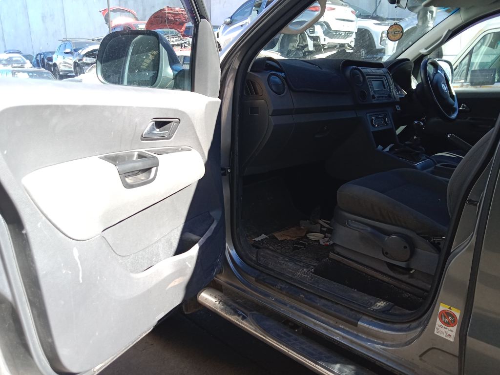 Volkswagen Amarok 2011 Grey Wrecking