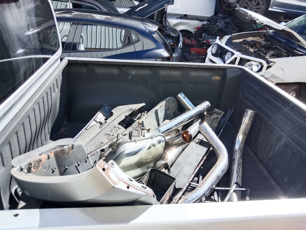 Volkswagen Amarok 2014 Silver Wrecking